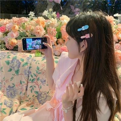 母亲的女友 海报